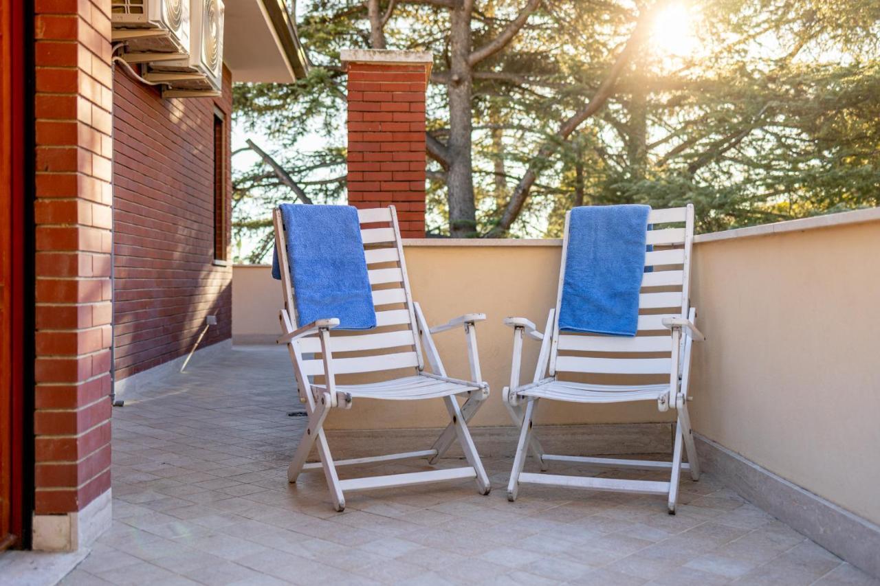 Апартаменты Portosole Attic - With Terrace And Private Parking Санремо Экстерьер фото
